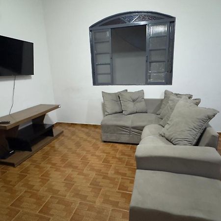 Casas De Temporadas - Hotel Recanto Do Sossego Uberlândia Buitenkant foto