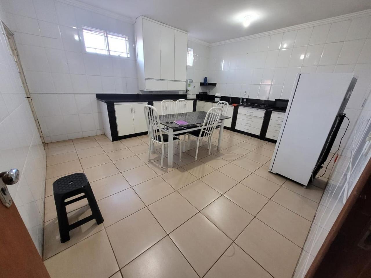 Casas De Temporadas - Hotel Recanto Do Sossego Uberlândia Kamer foto