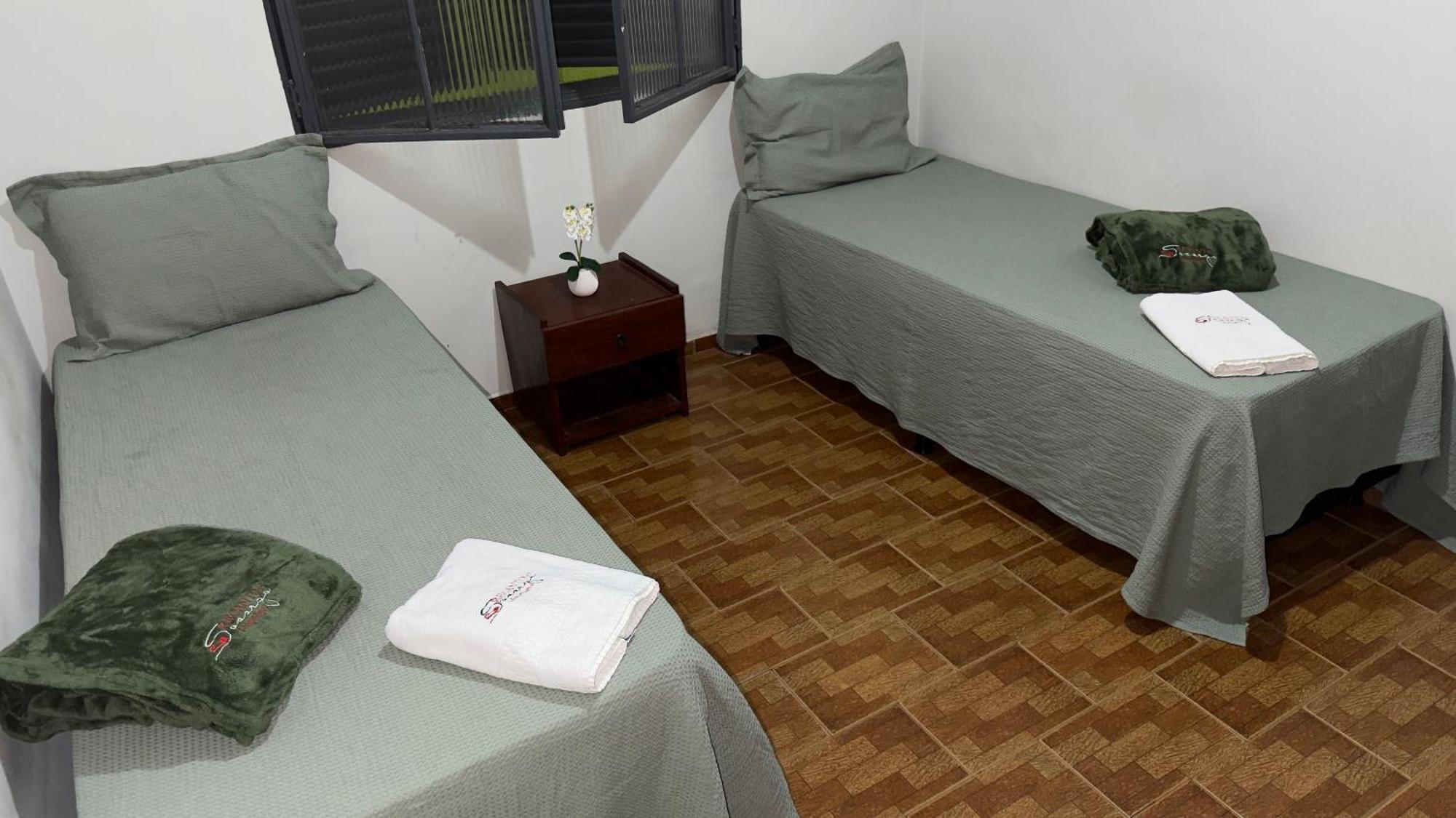 Casas De Temporadas - Hotel Recanto Do Sossego Uberlândia Buitenkant foto
